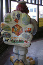 Load image into Gallery viewer, Hokie Bird Statue

